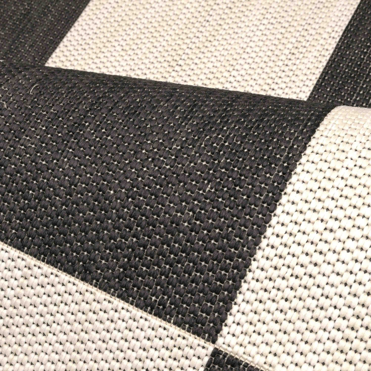 County Chequer Black Rug