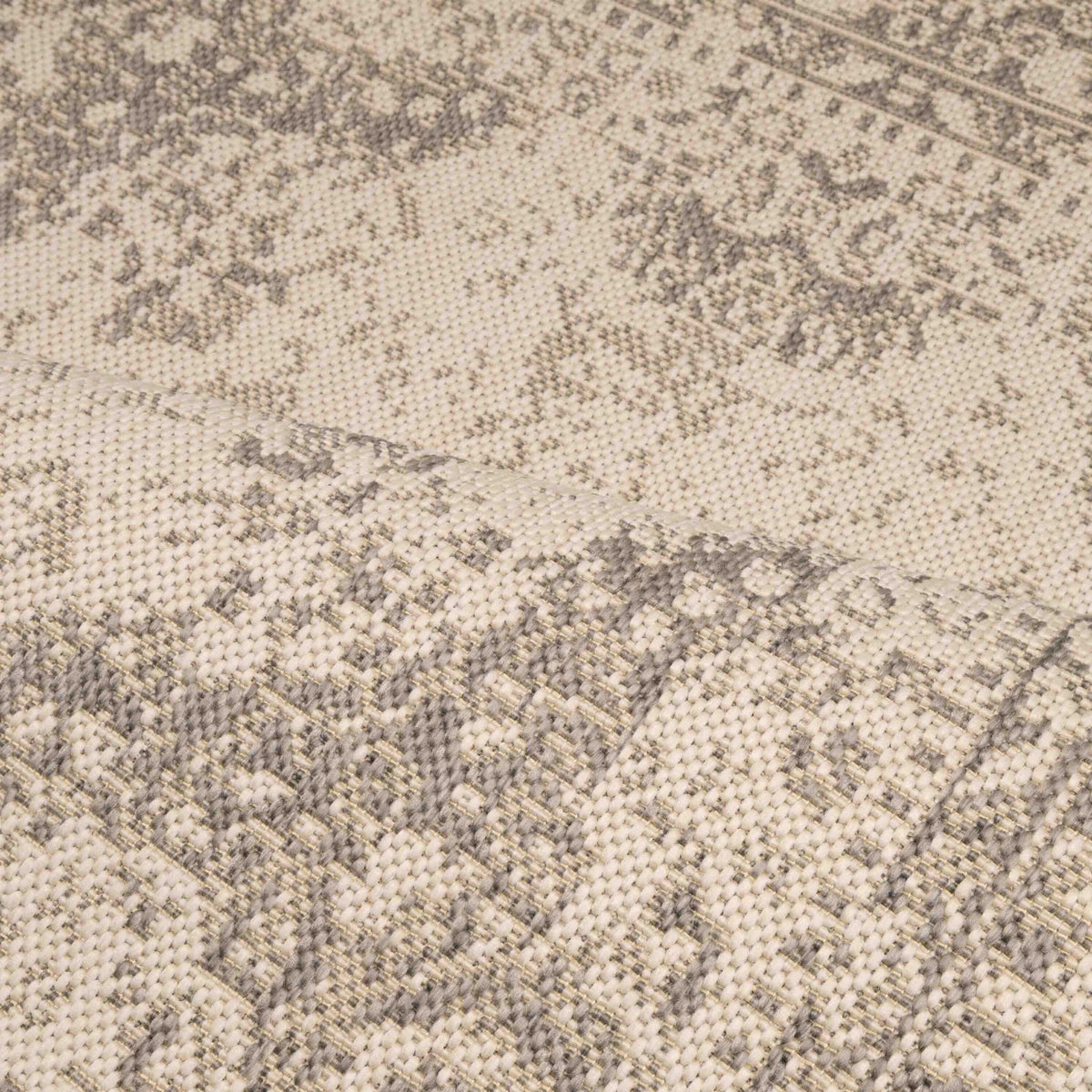 County Medallion Silver Rug