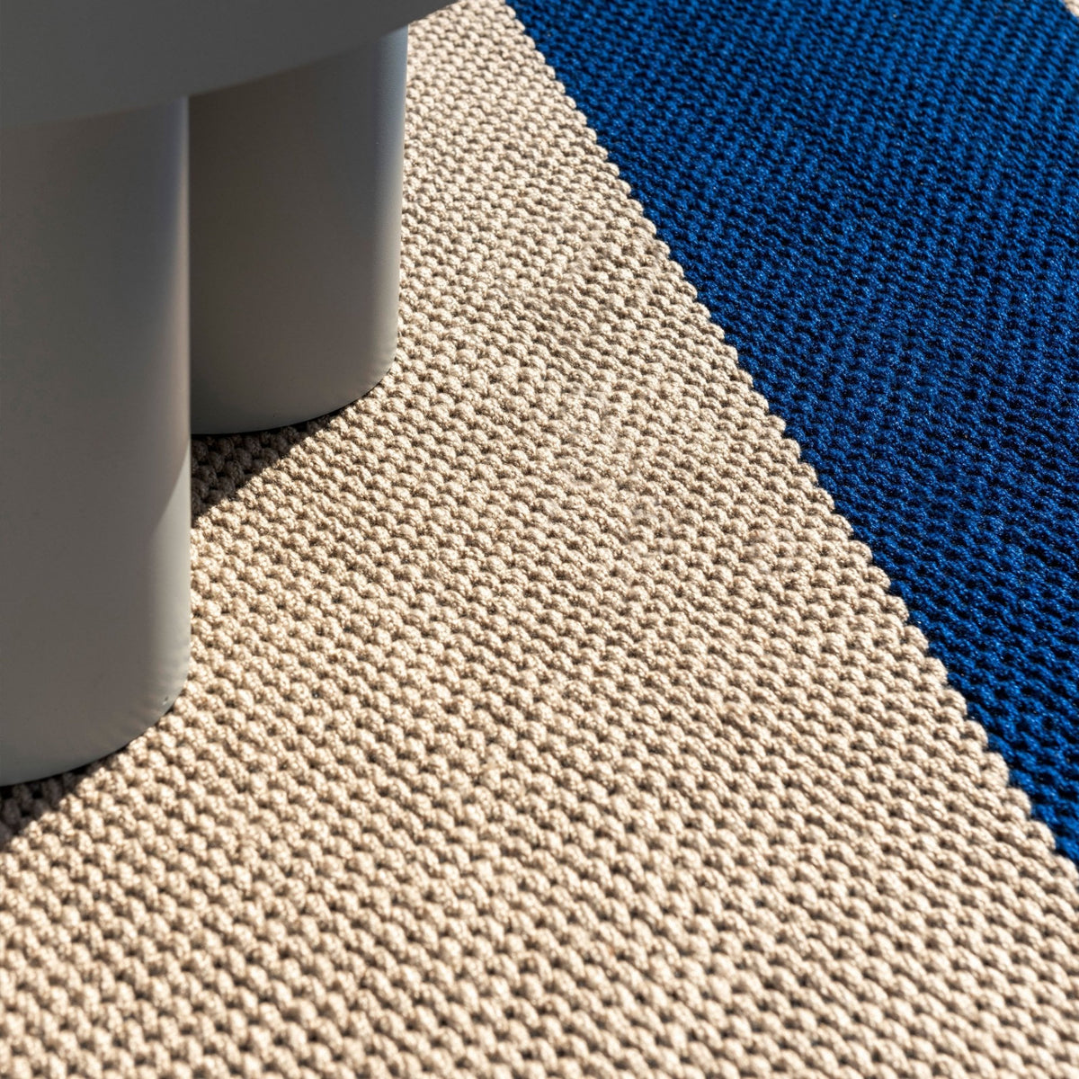 Deck Electric Blue Outdoor Rug