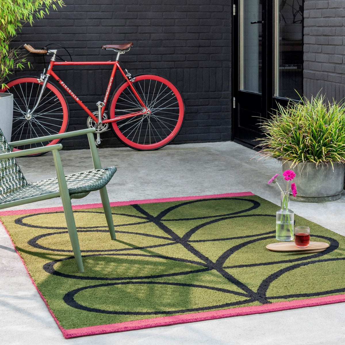OR Linear Stem Olive Outdoor Rug