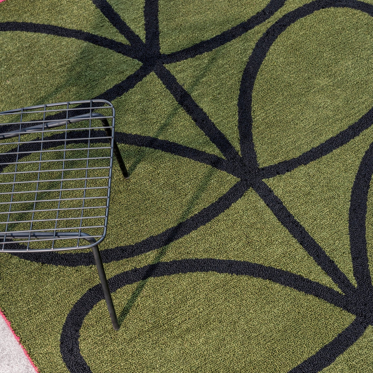 OR Linear Stem Olive Outdoor Rug