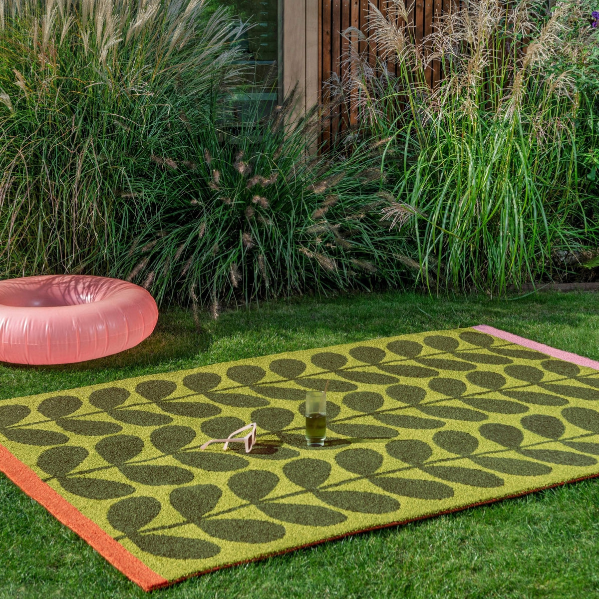 OR Solid Stem Seagrass Outdoor Rug