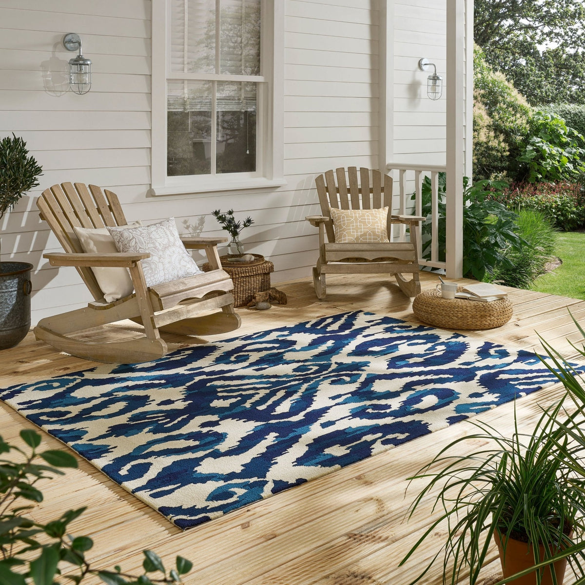 SAN Kasuri-Indigo Outdoor Rug