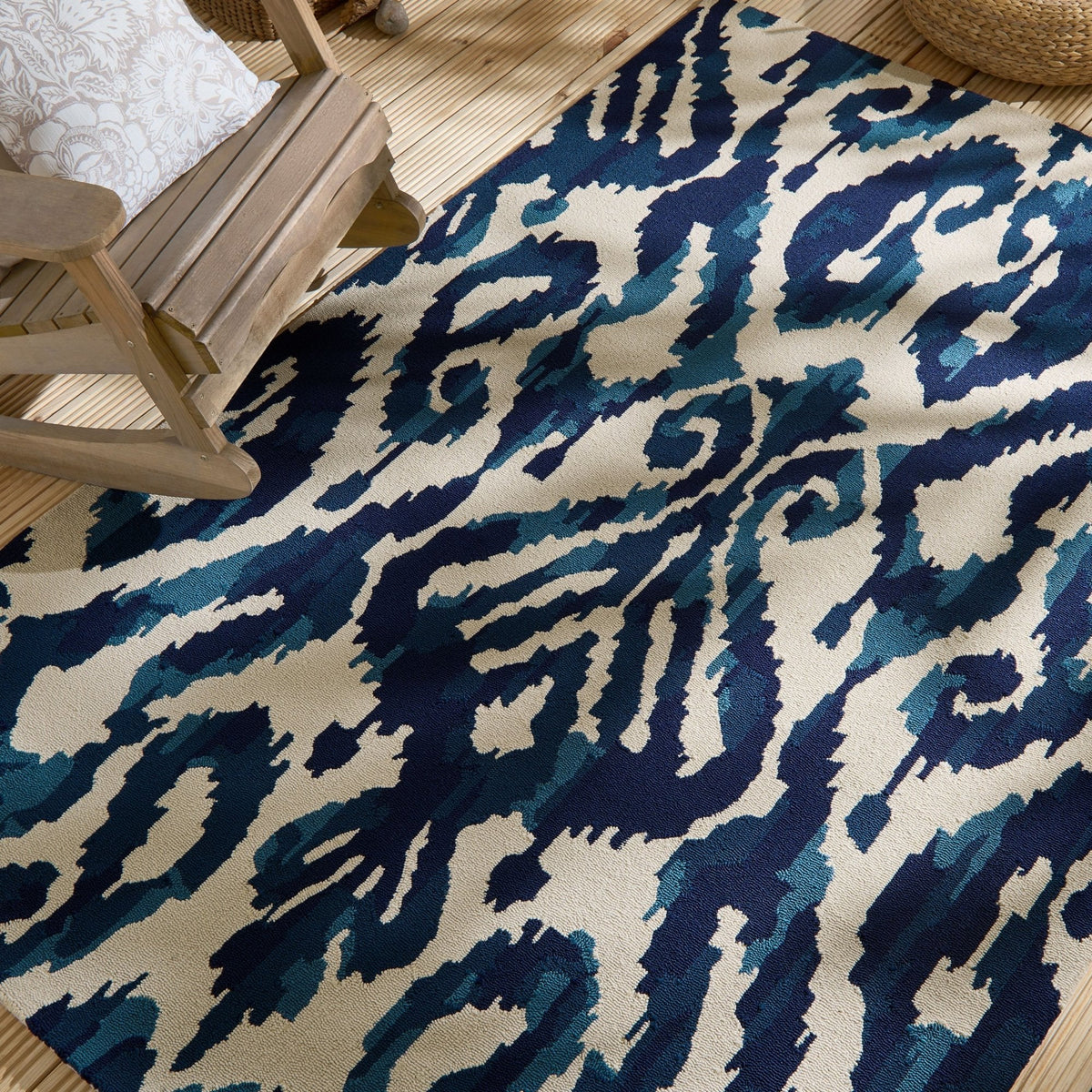 SAN Kasuri-Indigo Outdoor Rug