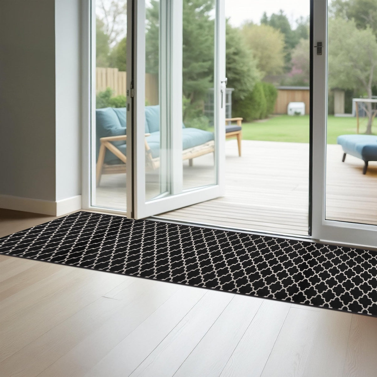 Avanti Black Kitchen Runner