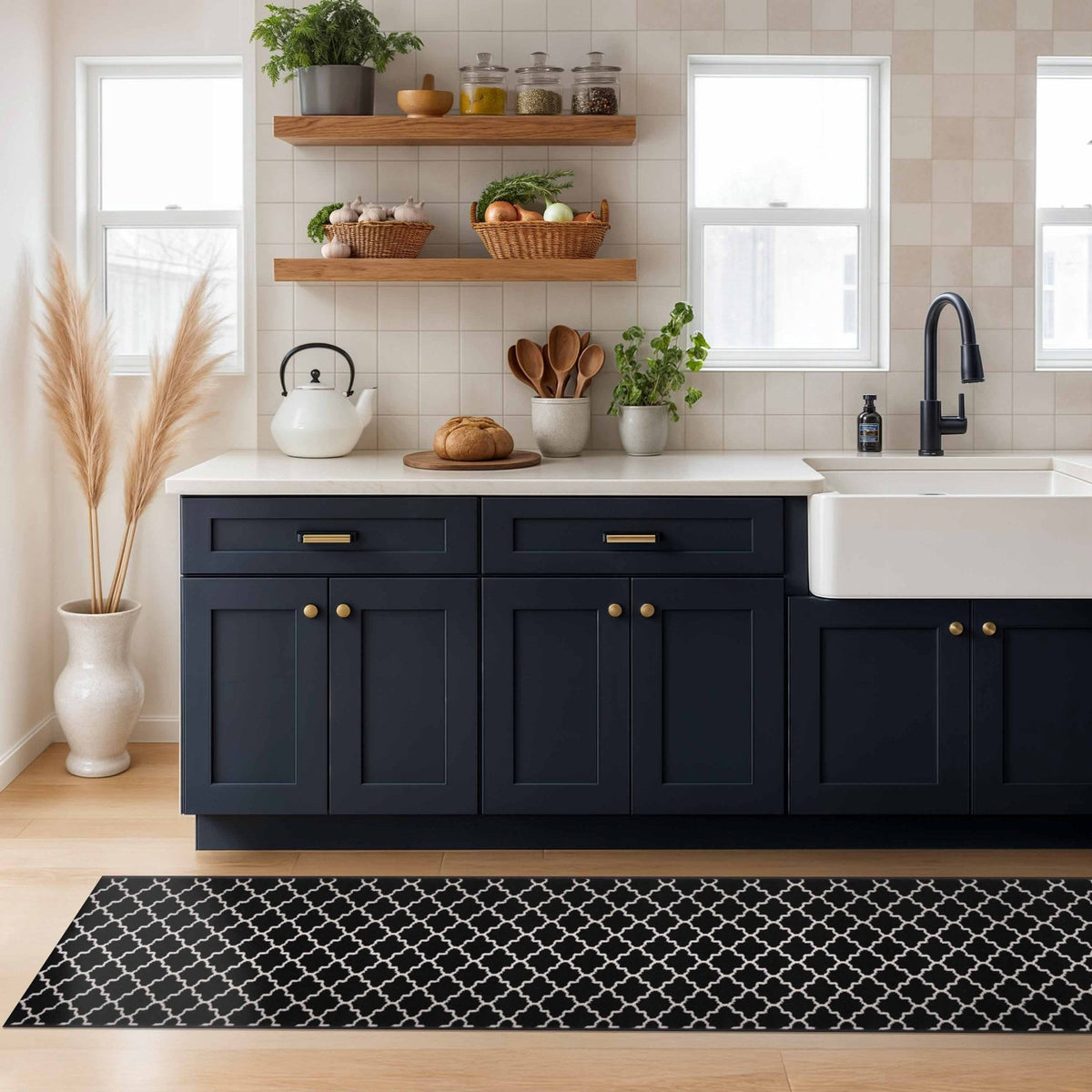 Avanti Black Kitchen Runner