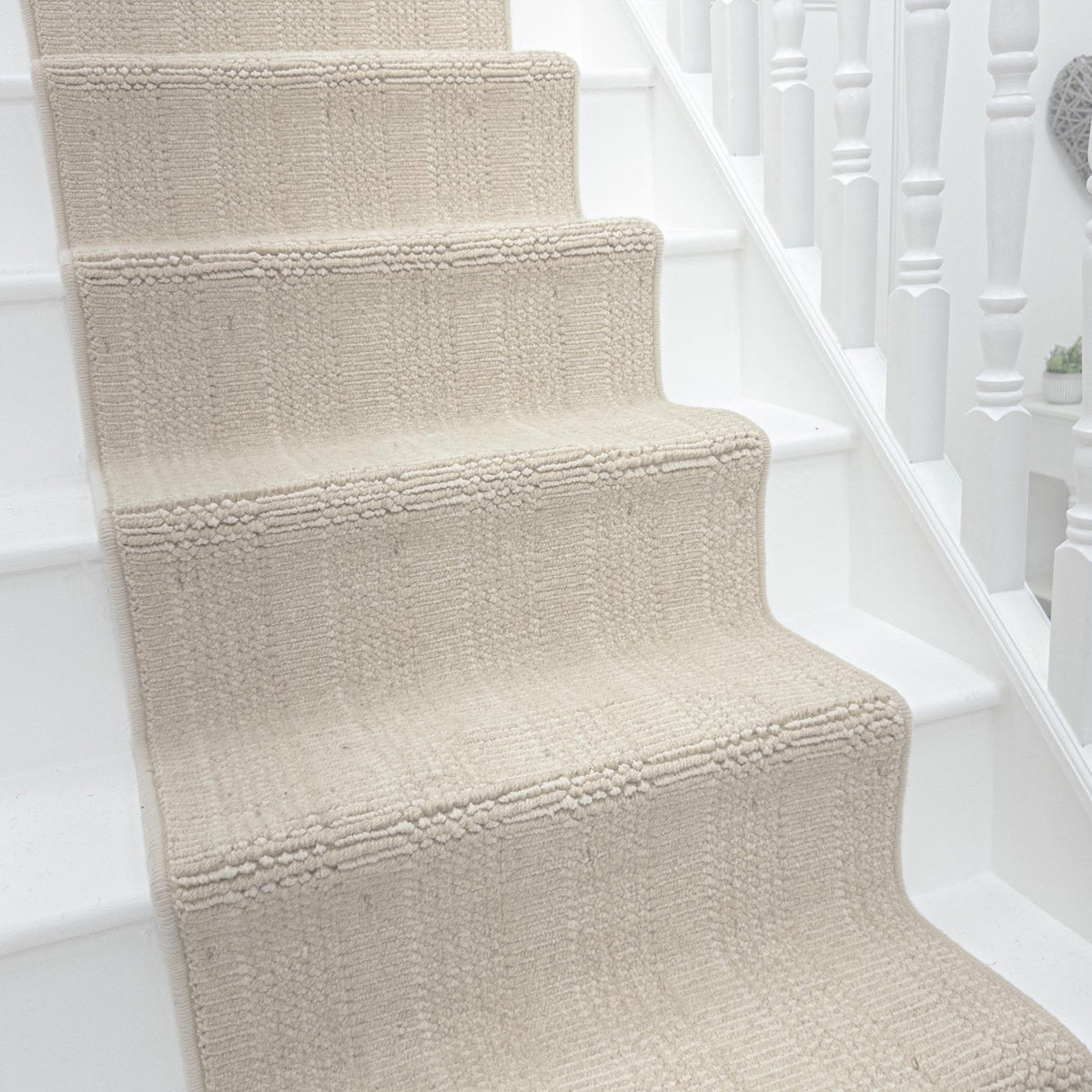 Shazia Stripe Bone Stair Runner