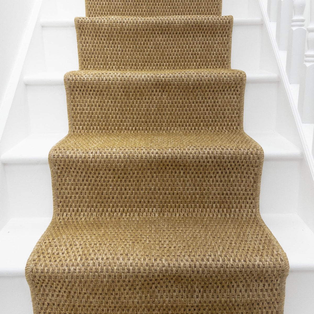 Fiji Remix Saddle Stair Runner