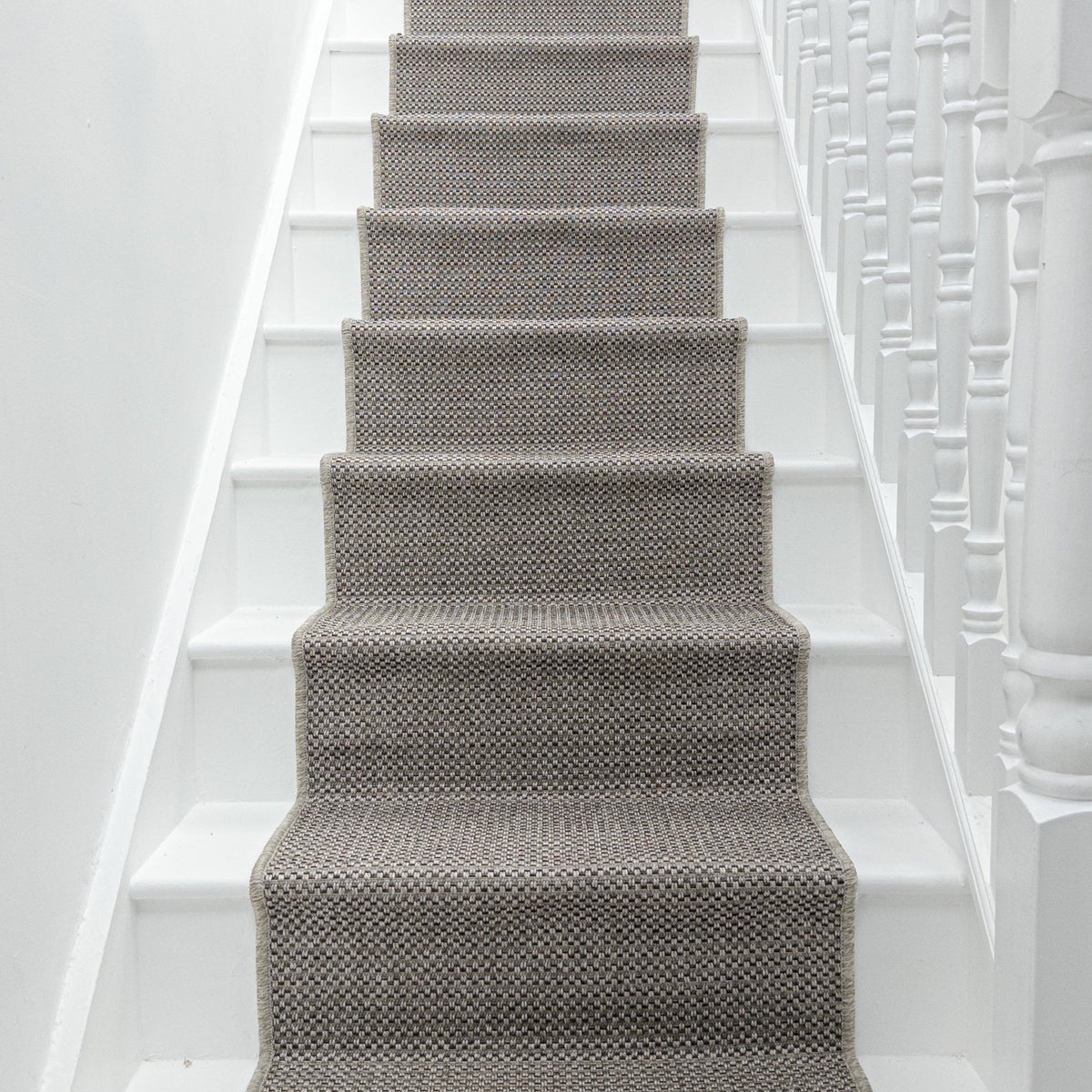 Costa Rica Raven Stair Runner