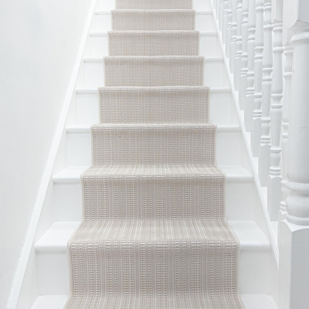 Roatan Oyster Stair Runner