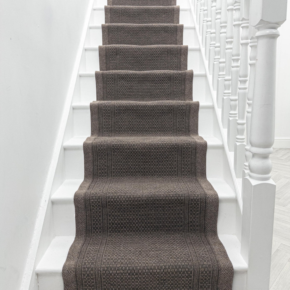 Aztec L. Marron Tapis d’escalier