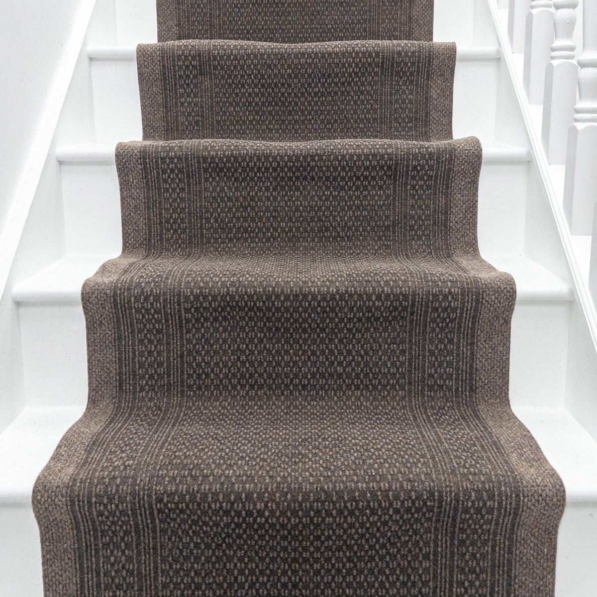 Aztec L. Marron Tapis d’escalier