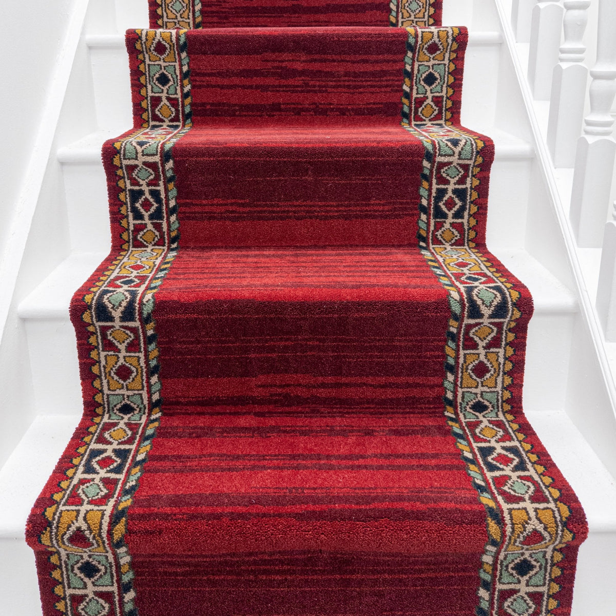Qashqai Red 261001 Tapis d’escalier