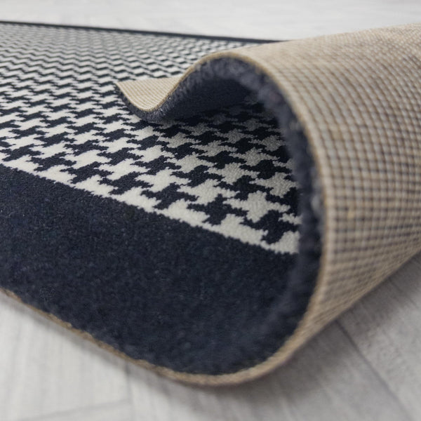Poule Black 250405 Hallway Carpet Runner