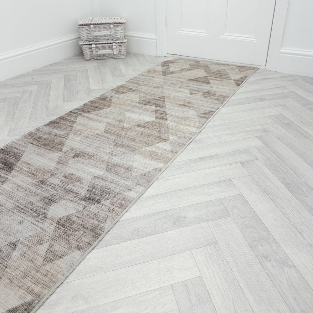Samuel Grey/Ivory Washable Hall Runner