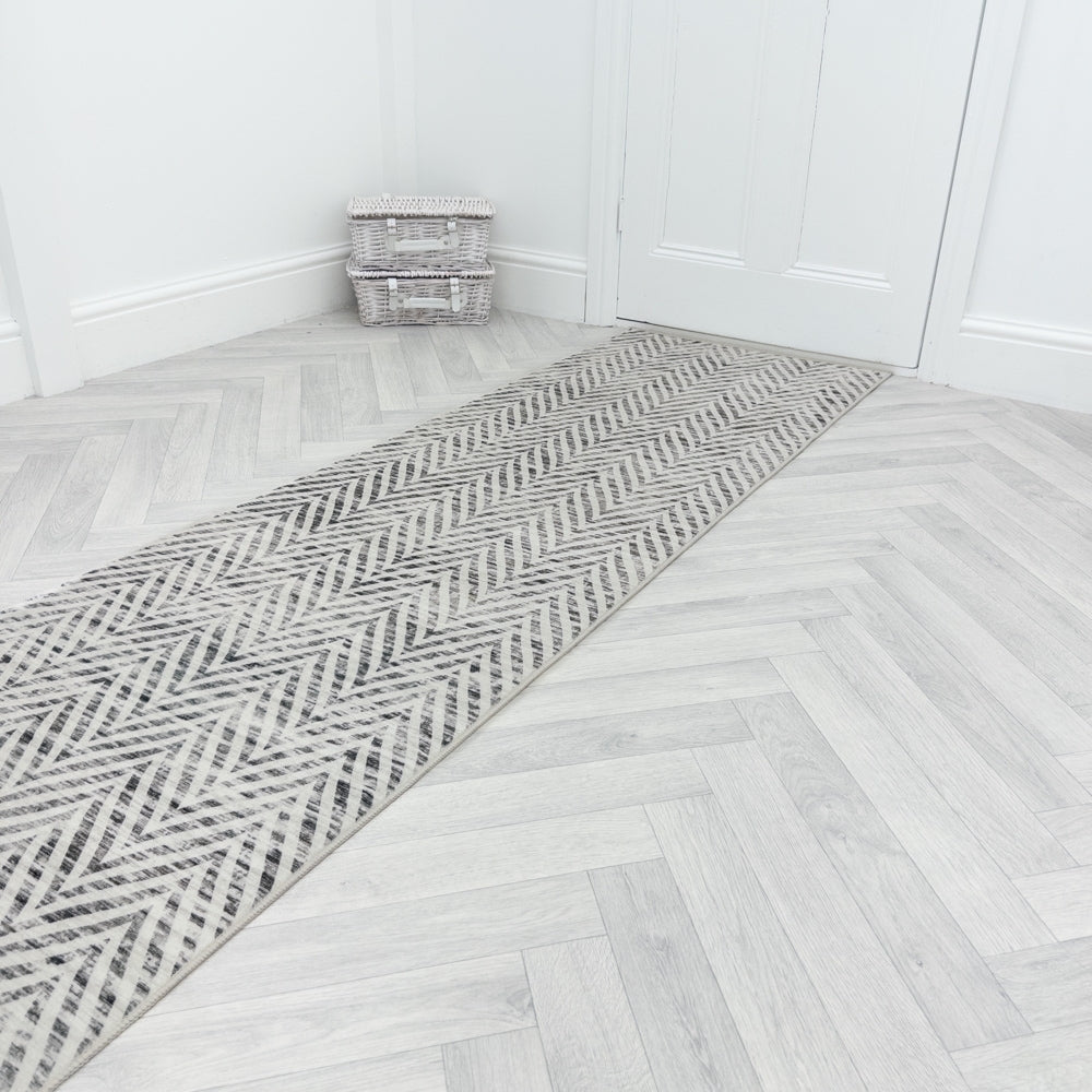 Mavy Ivory Washable Rug Runner