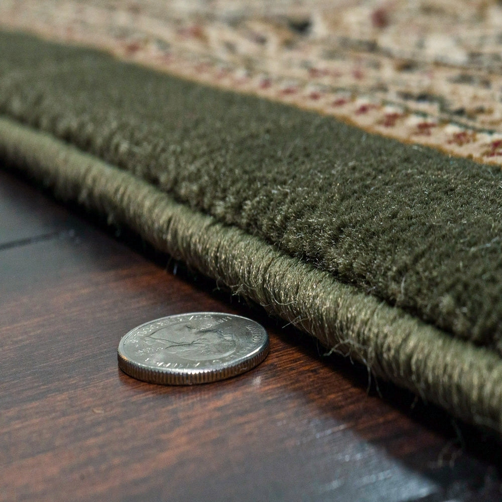 Legacy 58004-420 Green Rug