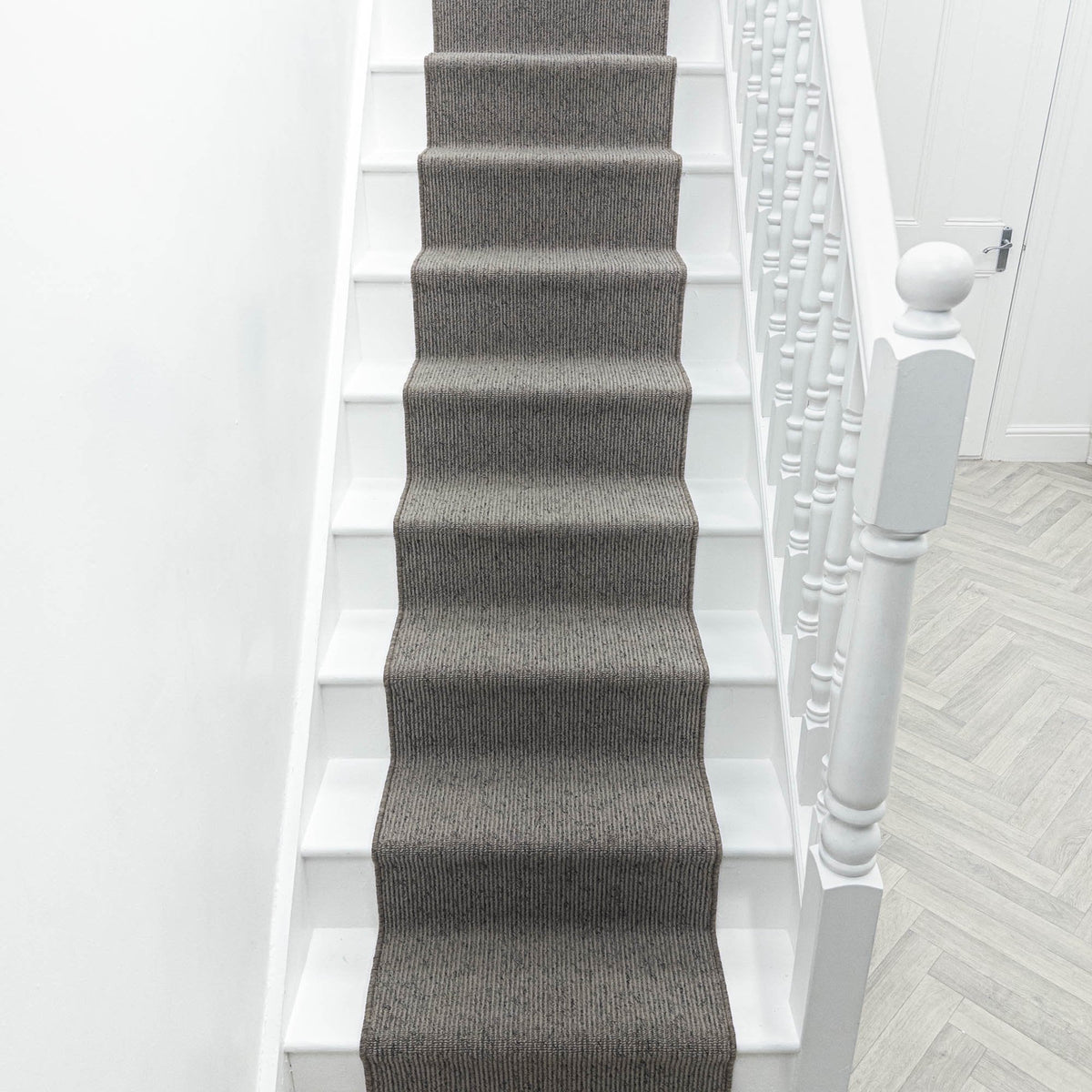 Country Linear Elephant Stair Runner