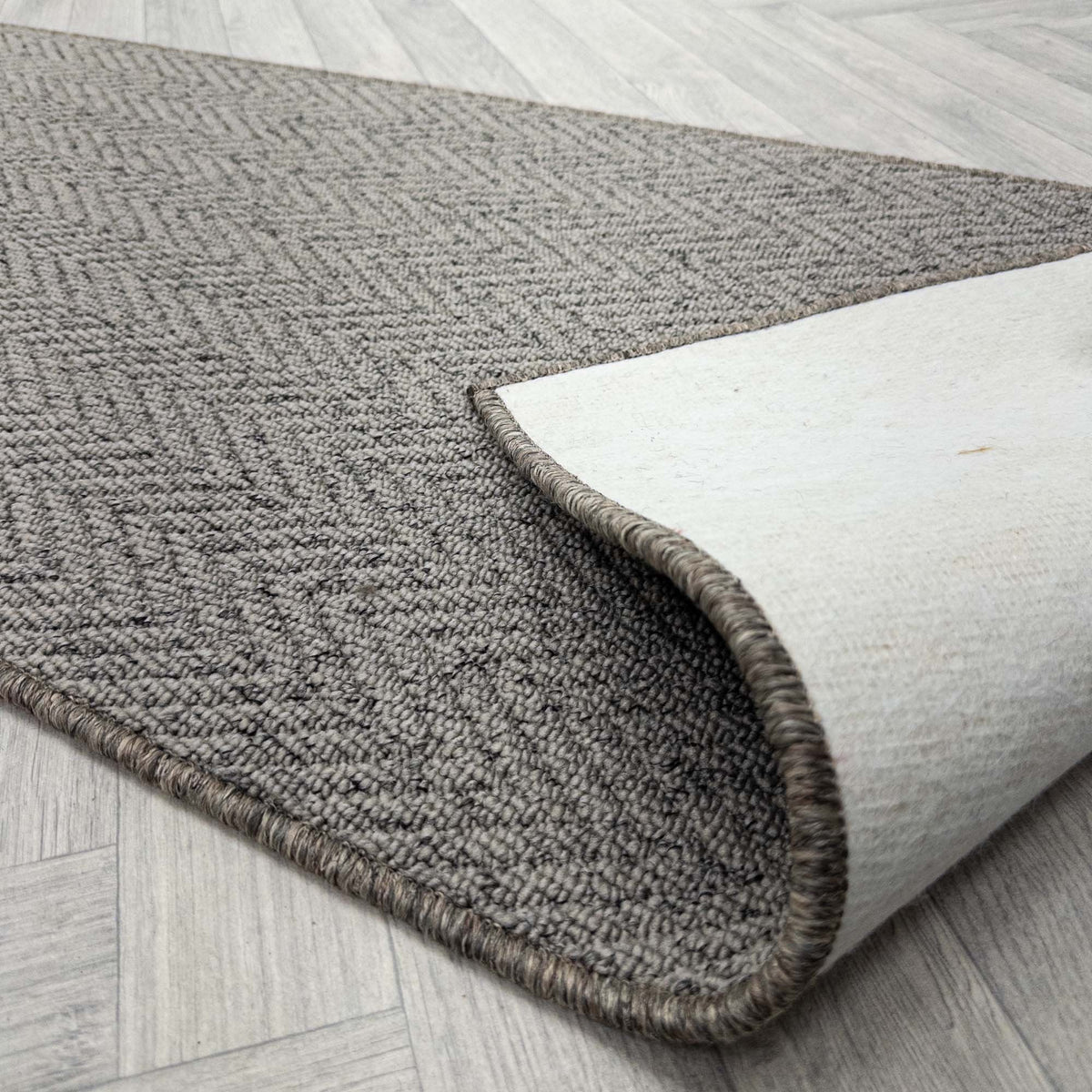 Country Herringbone Elephant Hall Runner