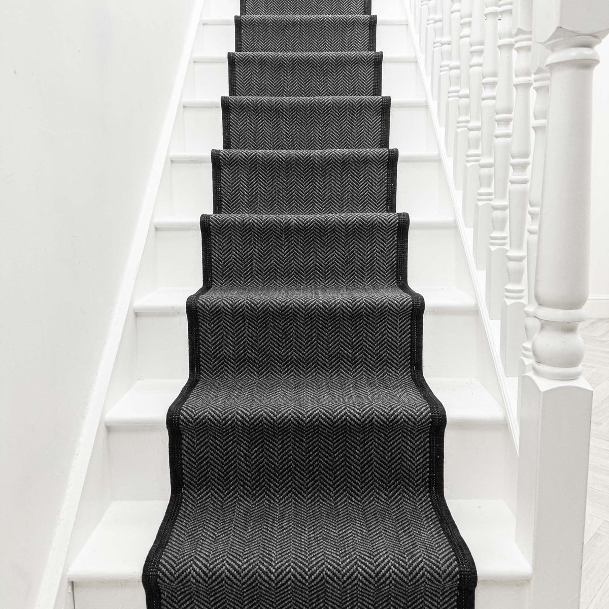 Illusion Midnight Stair Runner