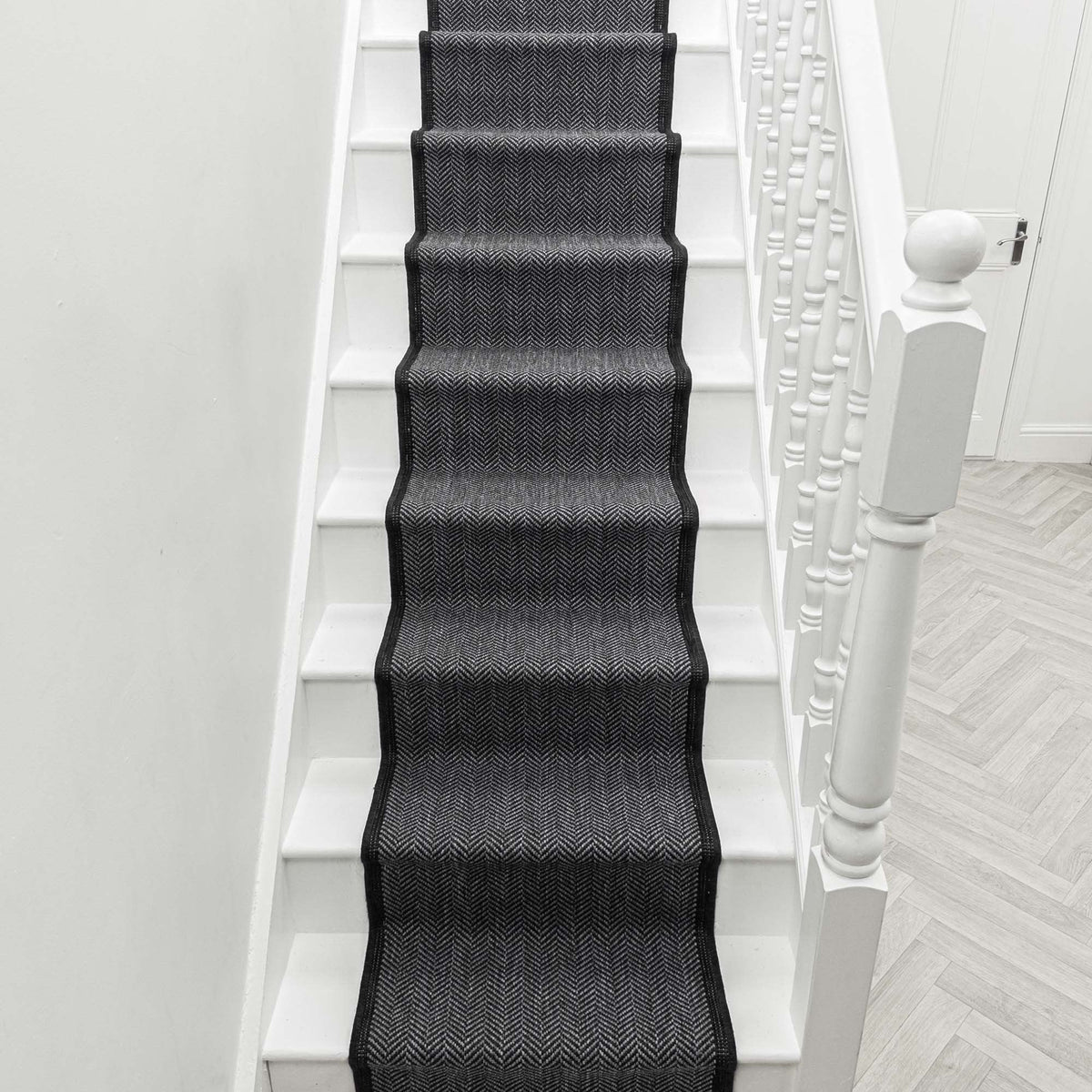 Illusion Midnight Stair Runner