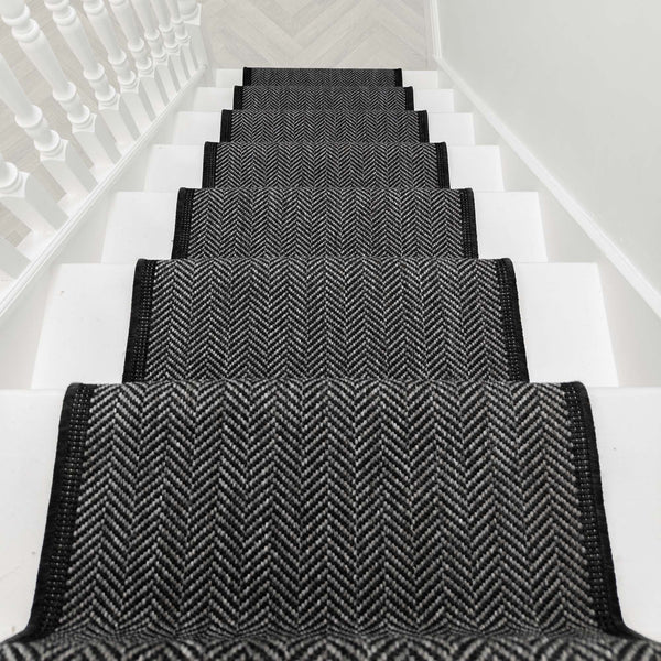 Illusion Midnight Stair Runner