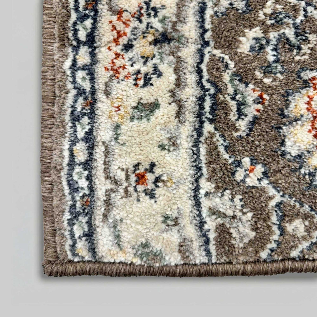 Montville Coraline Latte Alabaster Stair Runner