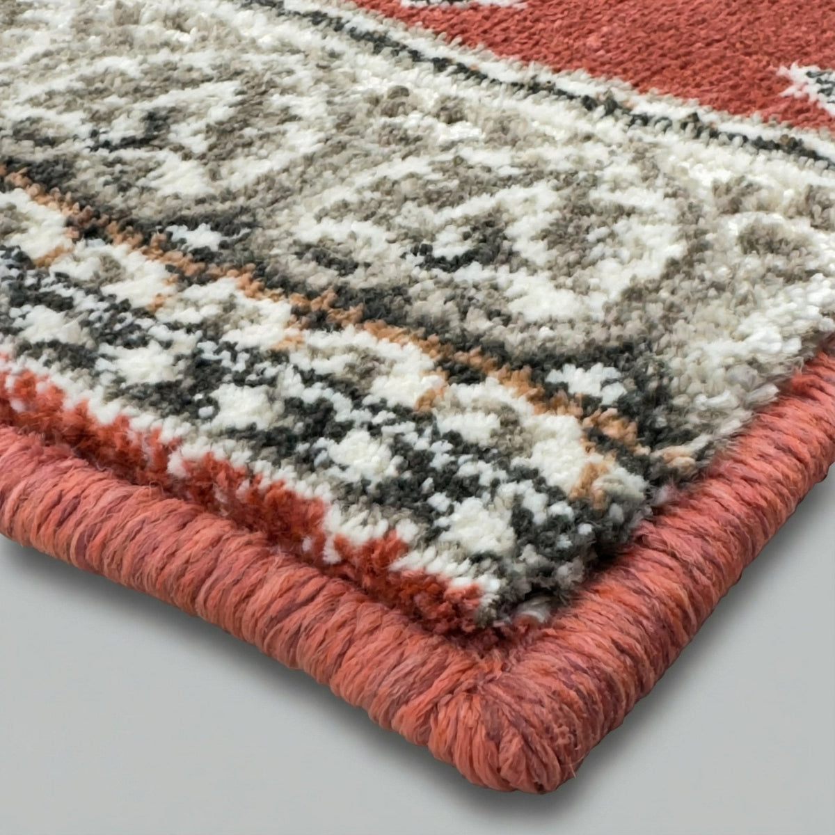 Heirloom Fleur De Lis Cinnabar Navajo White Kitchen Runner
