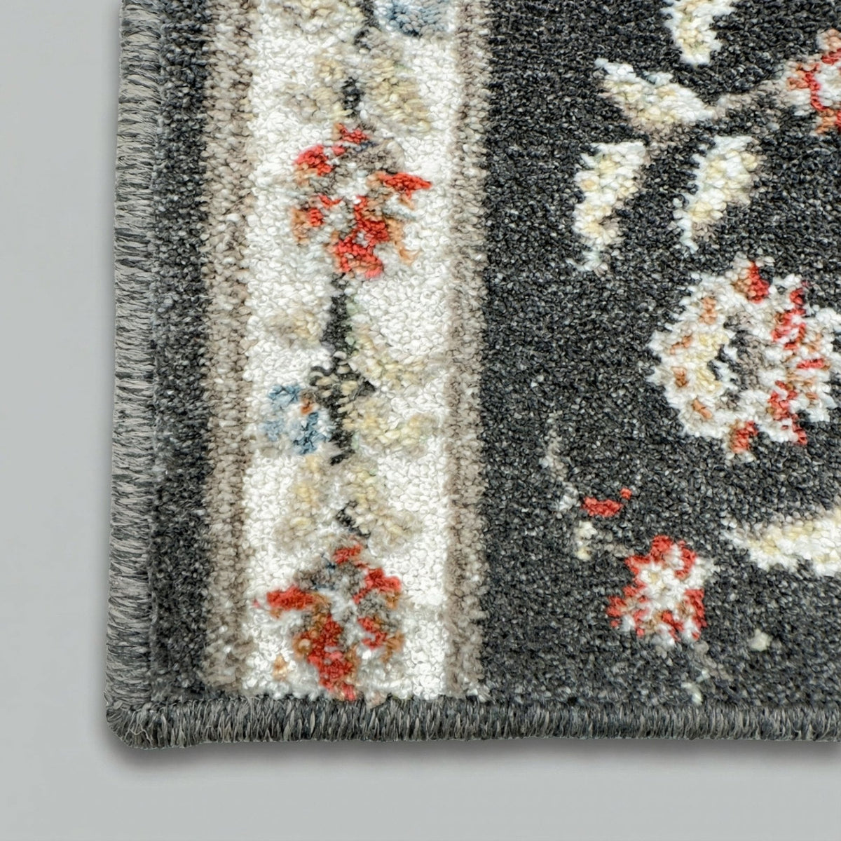 Heirloom Dorothea Abbey Navajo White Kitchen Runner