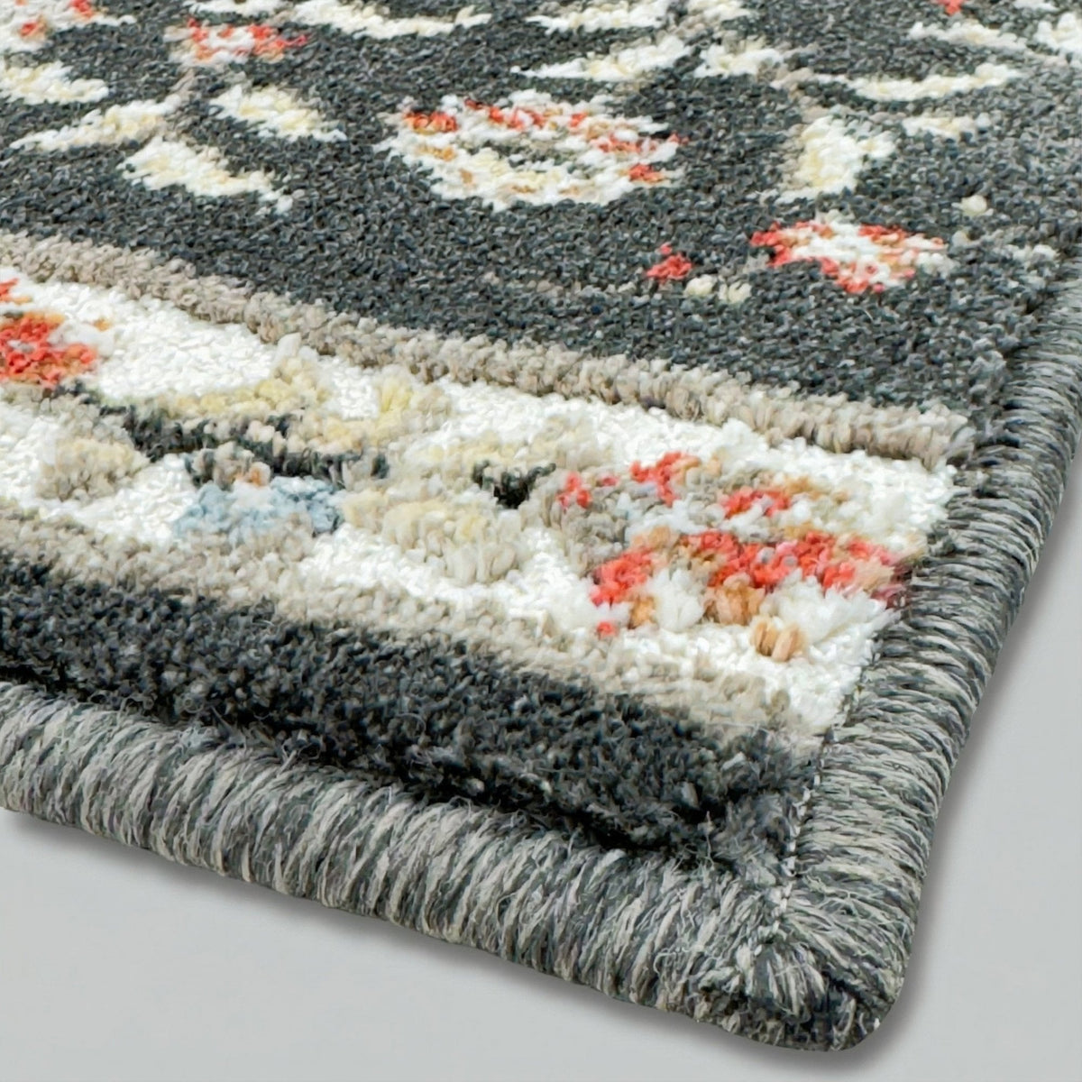 Heirloom Dorothea Abbey Navajo White Kitchen Runner