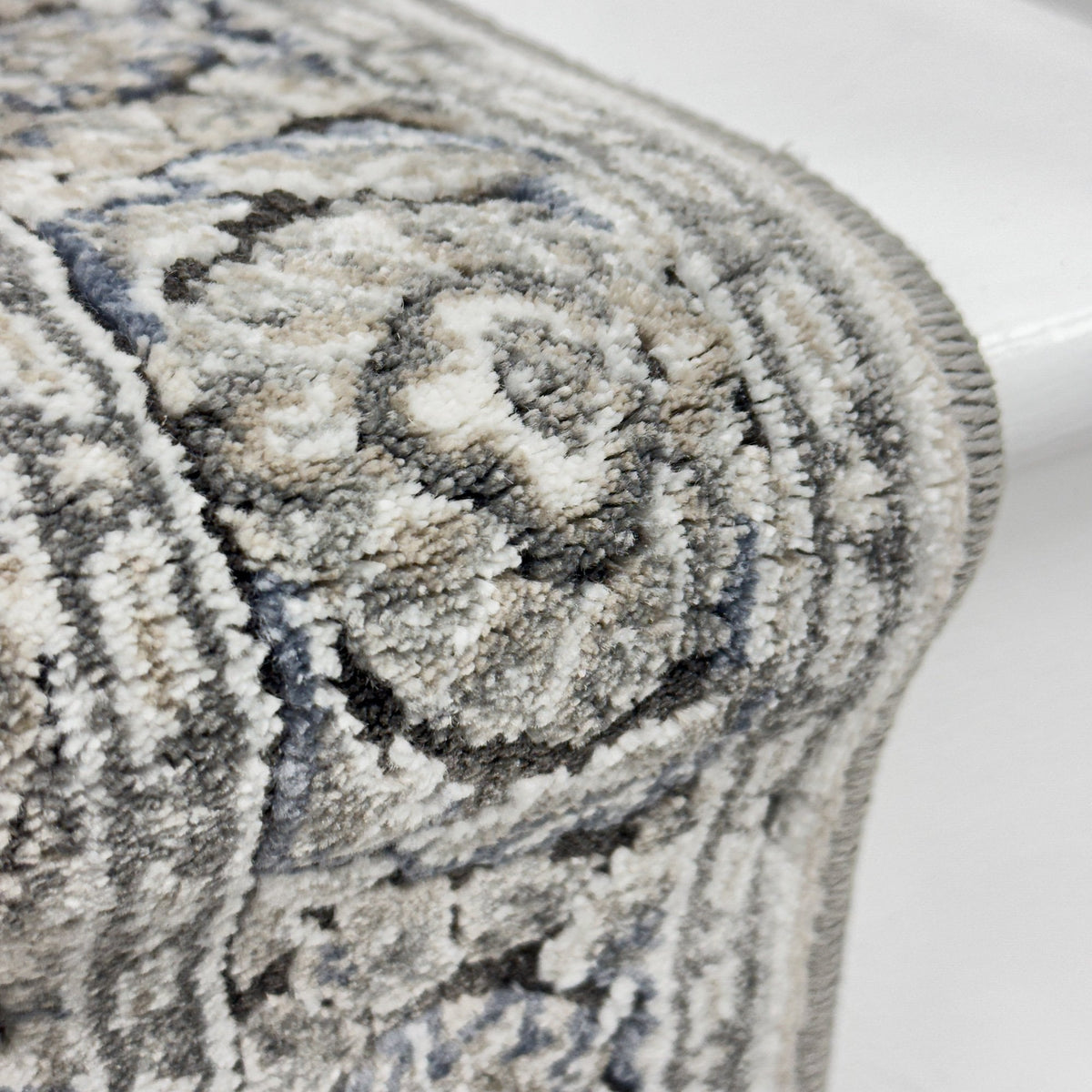 Clearwater Chalk Gunmetal Stair Runner