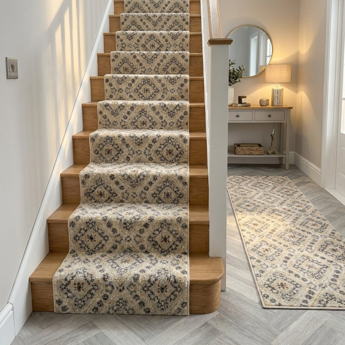 Montville Alabaster Latte Stair Runner