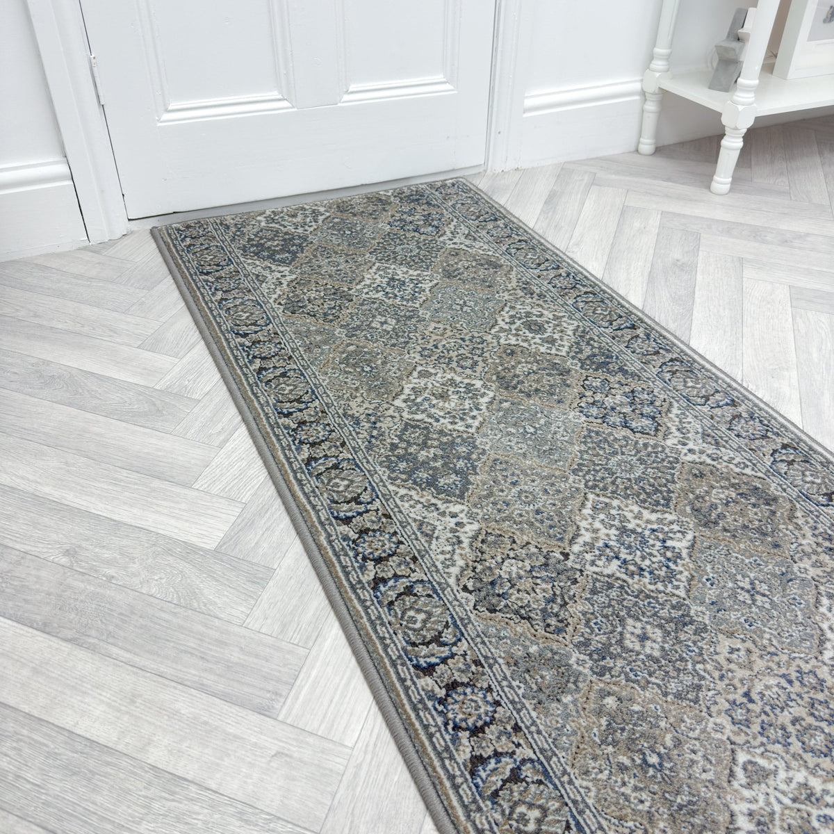 Clearwater Chalk Gunmetal Hall Runner