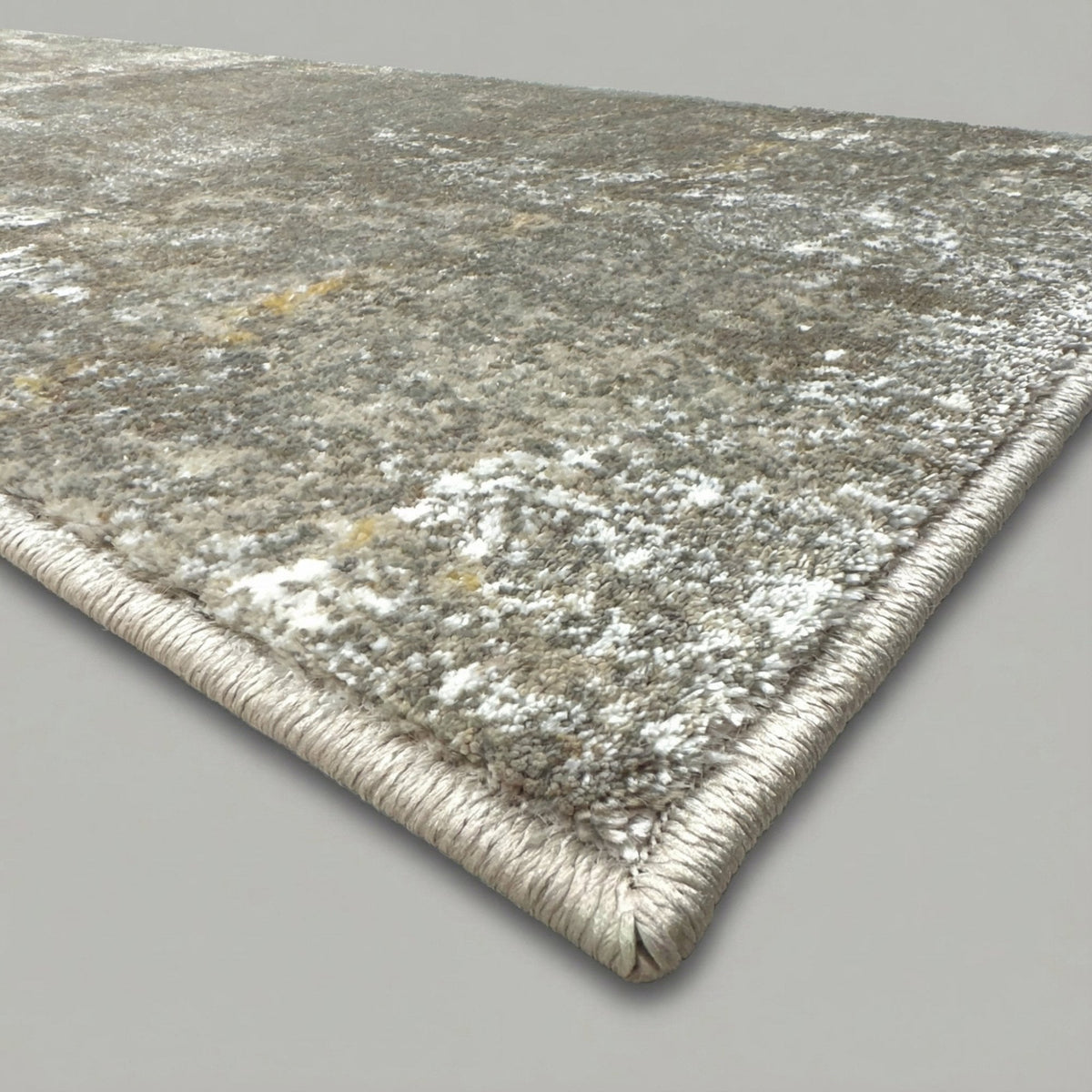 Landscape Pumice Shell Rug Runner