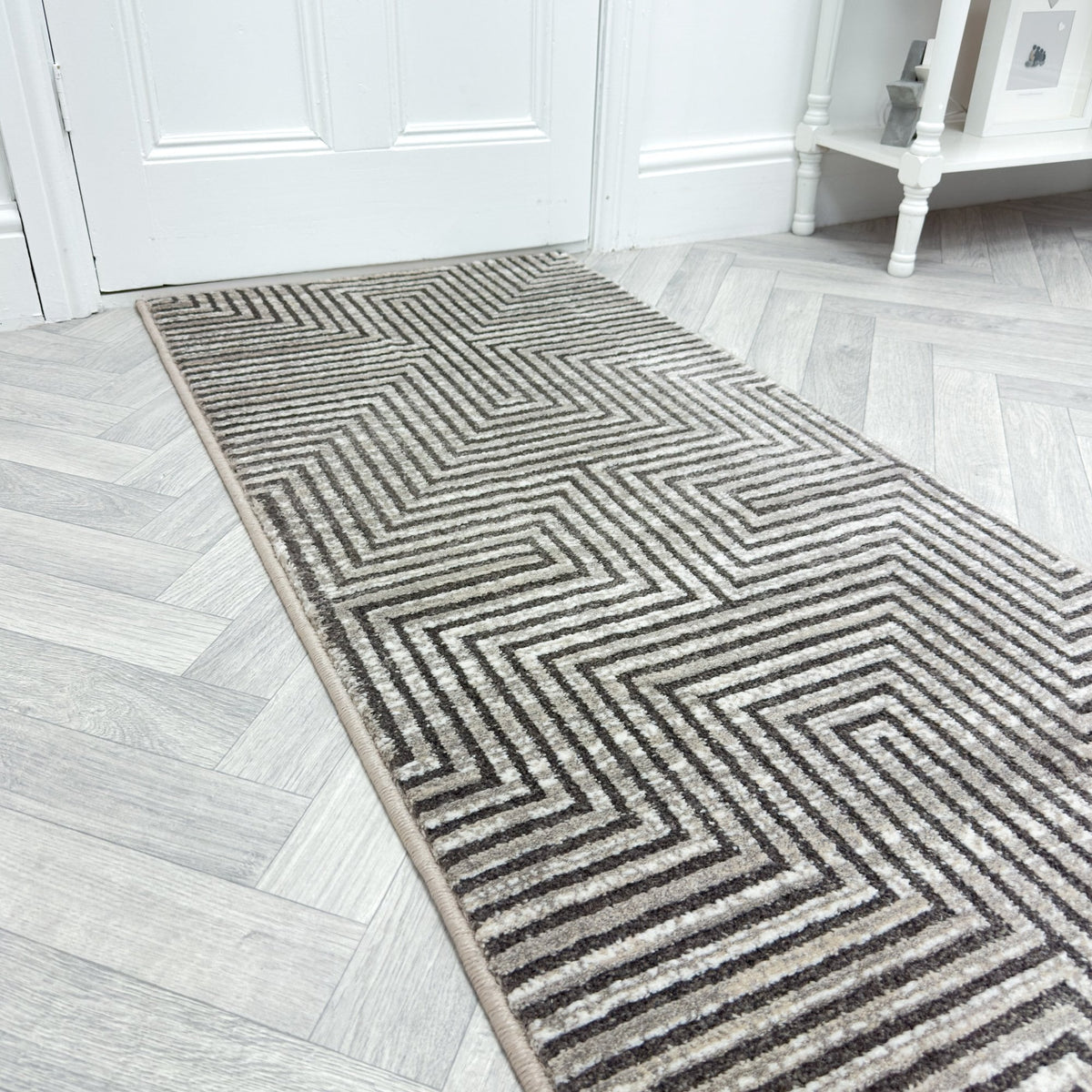 Landscape Pumice Smoke Hall Runner