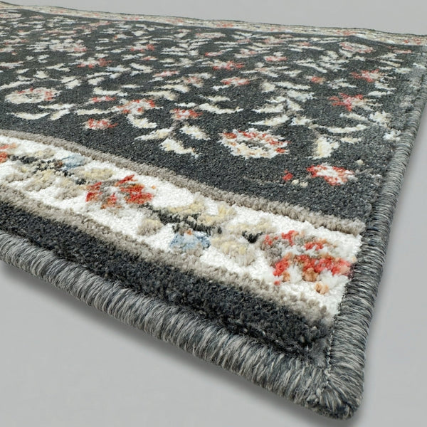 Heirloom Dorothea Abbey Navajo White Hall Runner