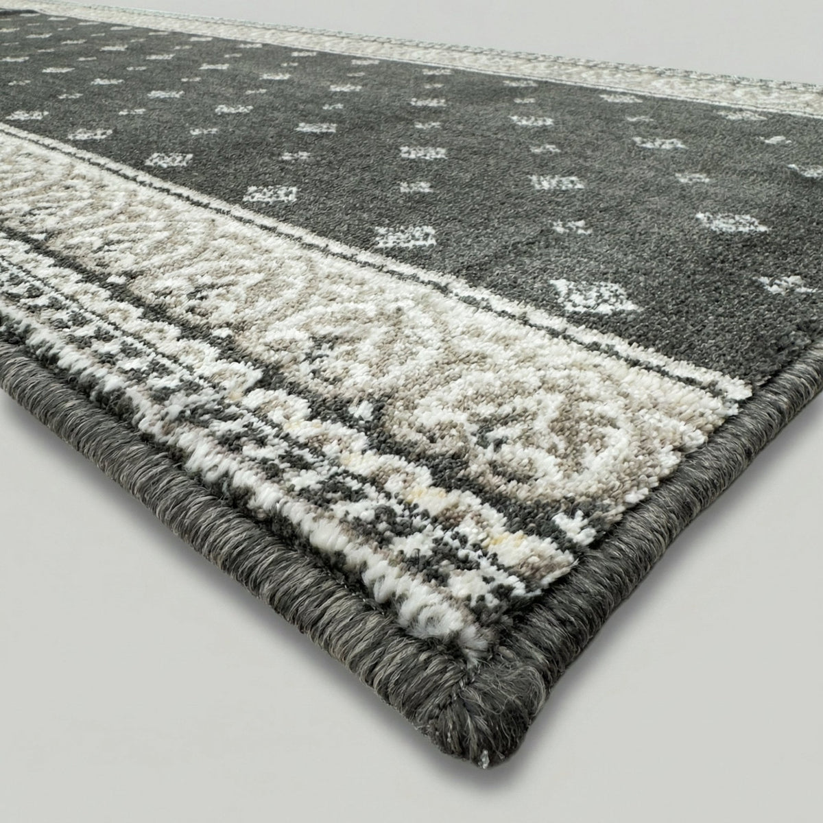Heirloom Fleur De Lis Abbey Navajo White Hall Runner