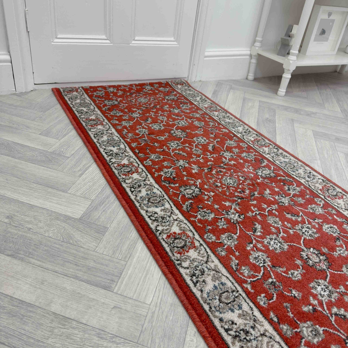 Heirloom Rockland Cinnabar Navajo White Rug Runner