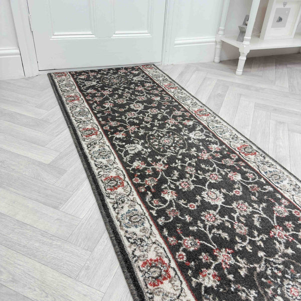 Heirloom Rockland Abbey Navajo White Hall Runner