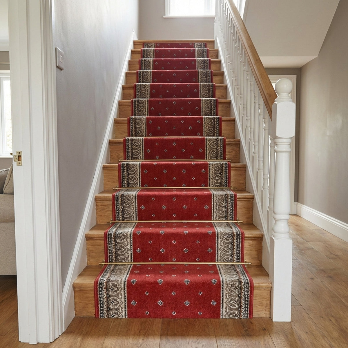 Heirloom Fleur De Lis Cinnabar Navajo White Stair Runner