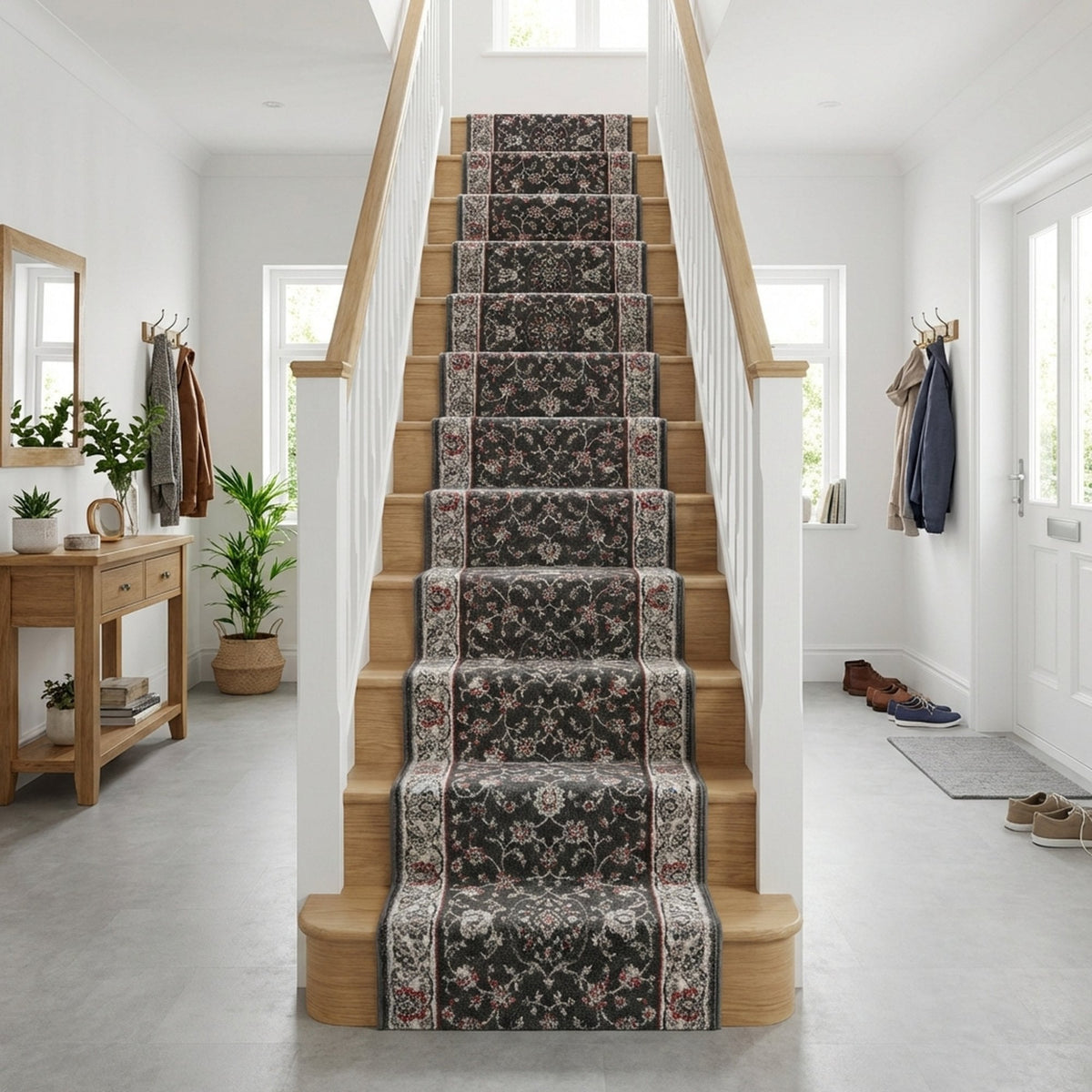 Heirloom Rockland Abbey Navajo White Stair Runner