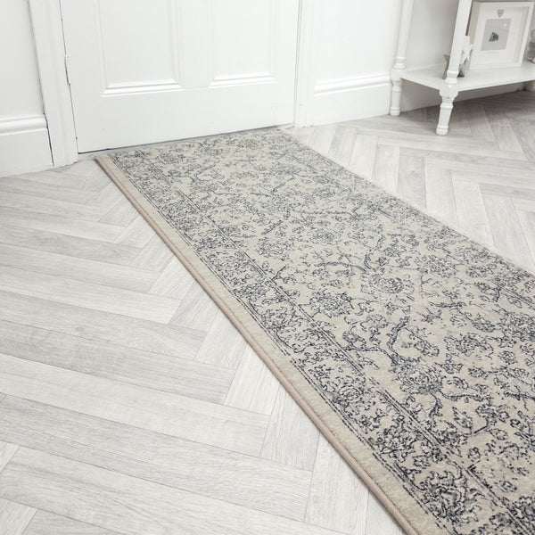 Ancient Garden Silver/Gray 57136-9696 Hall Runner