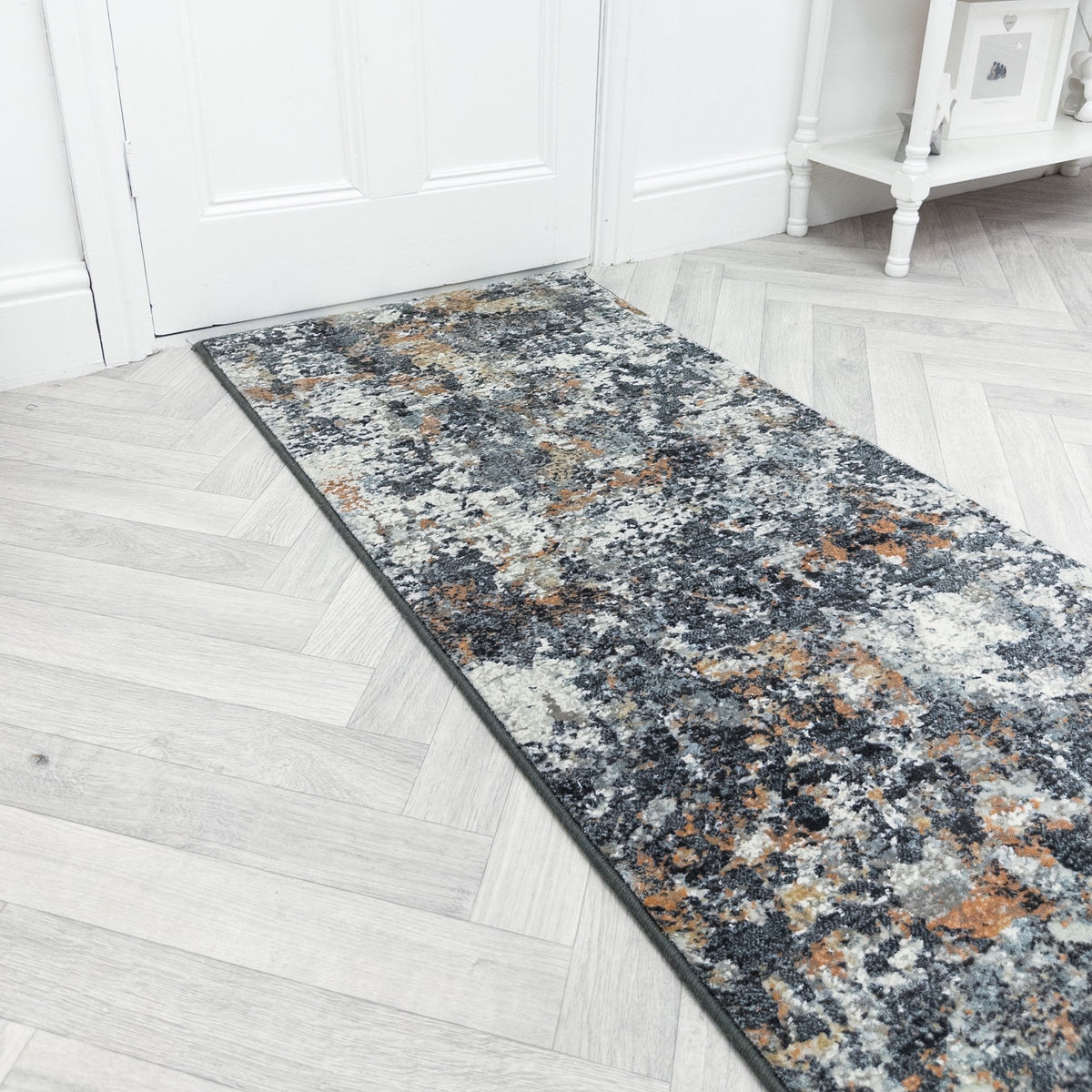 Couture Charcoal/Copper 52023-3616 Hall Runner