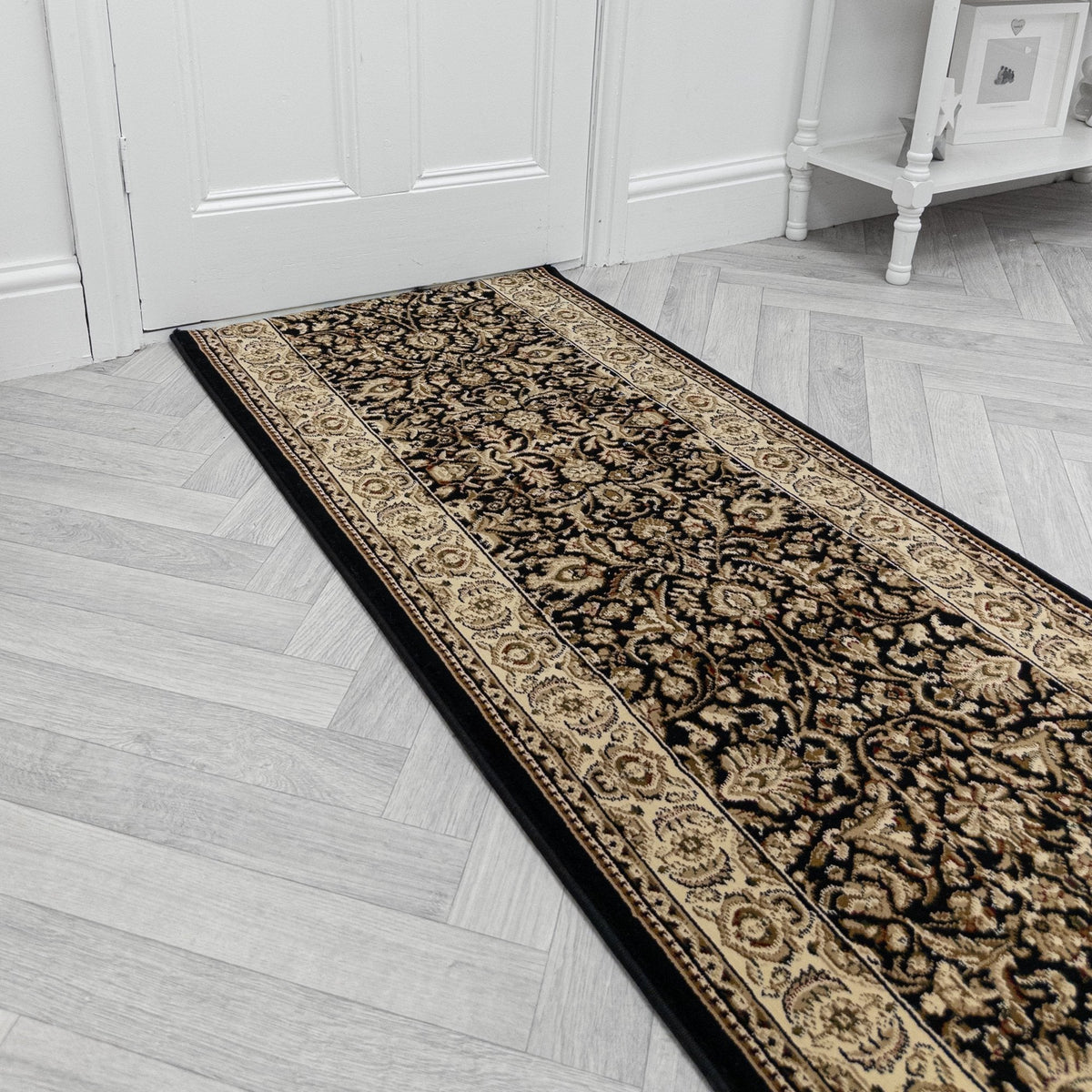Legacy Black 58004-090 Rug Runner