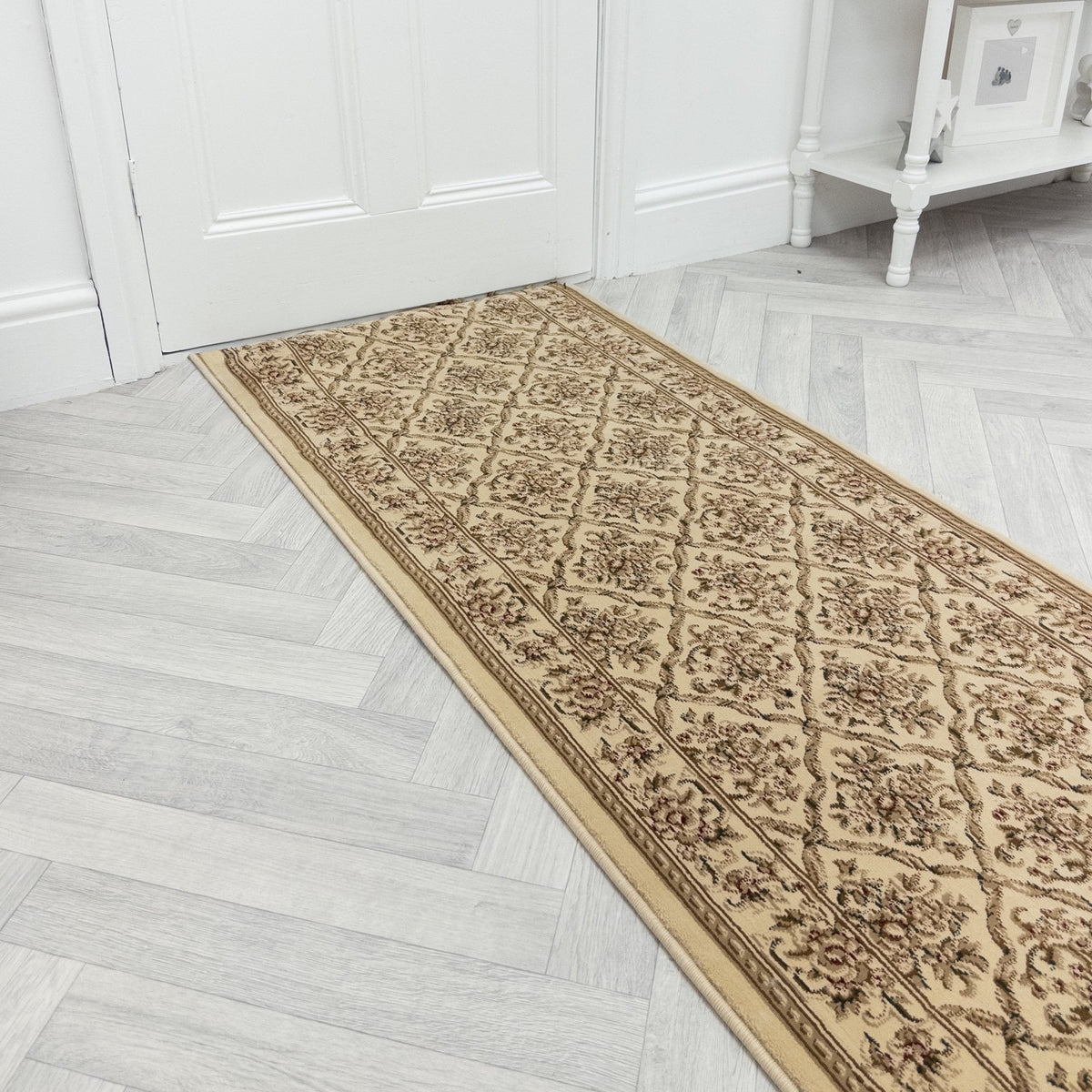 Runrug Legacy Ivory Hall Runner 58018-100