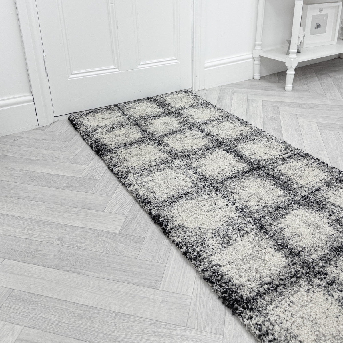Mehari Black/White 23095-6248 Hall Runner