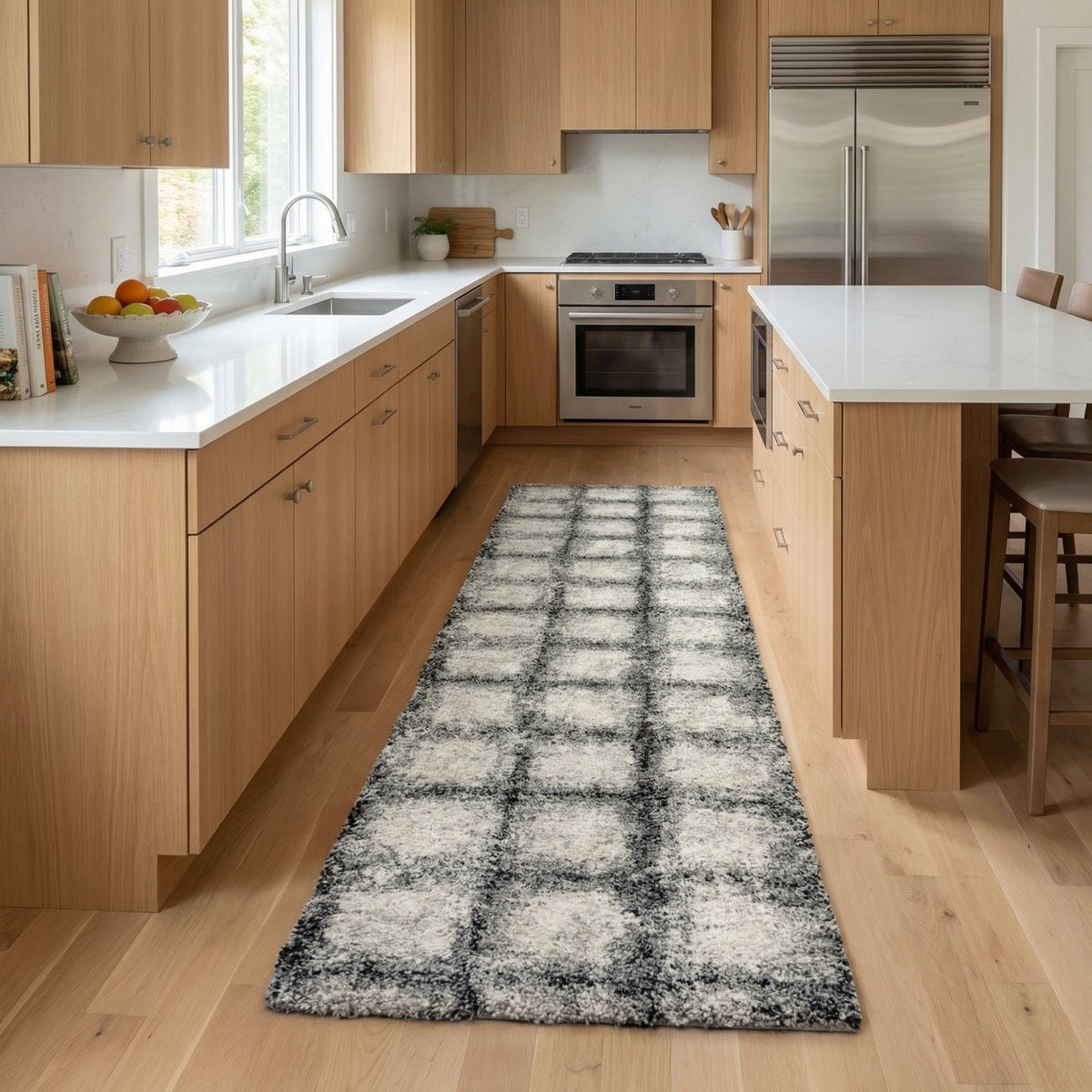 Mehari Black/White 23095-6248 Kitchen Runner