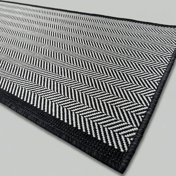 Illusion Black A Hall Runner