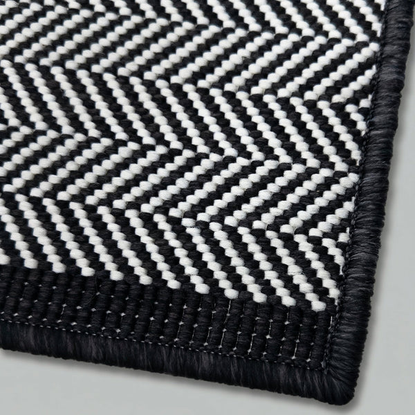 Illusion Black A Hall Runner