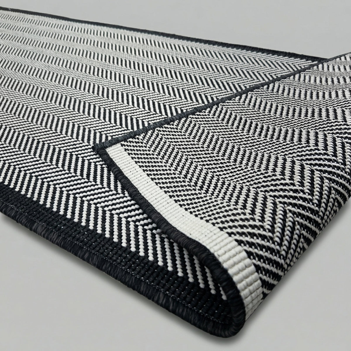 Illusion Black A Hall Runner